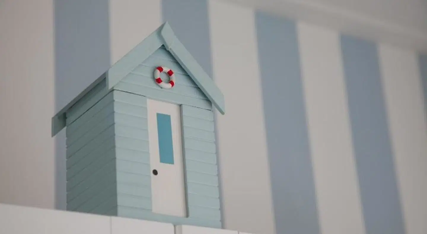 Beach Hotel EXTERIOR