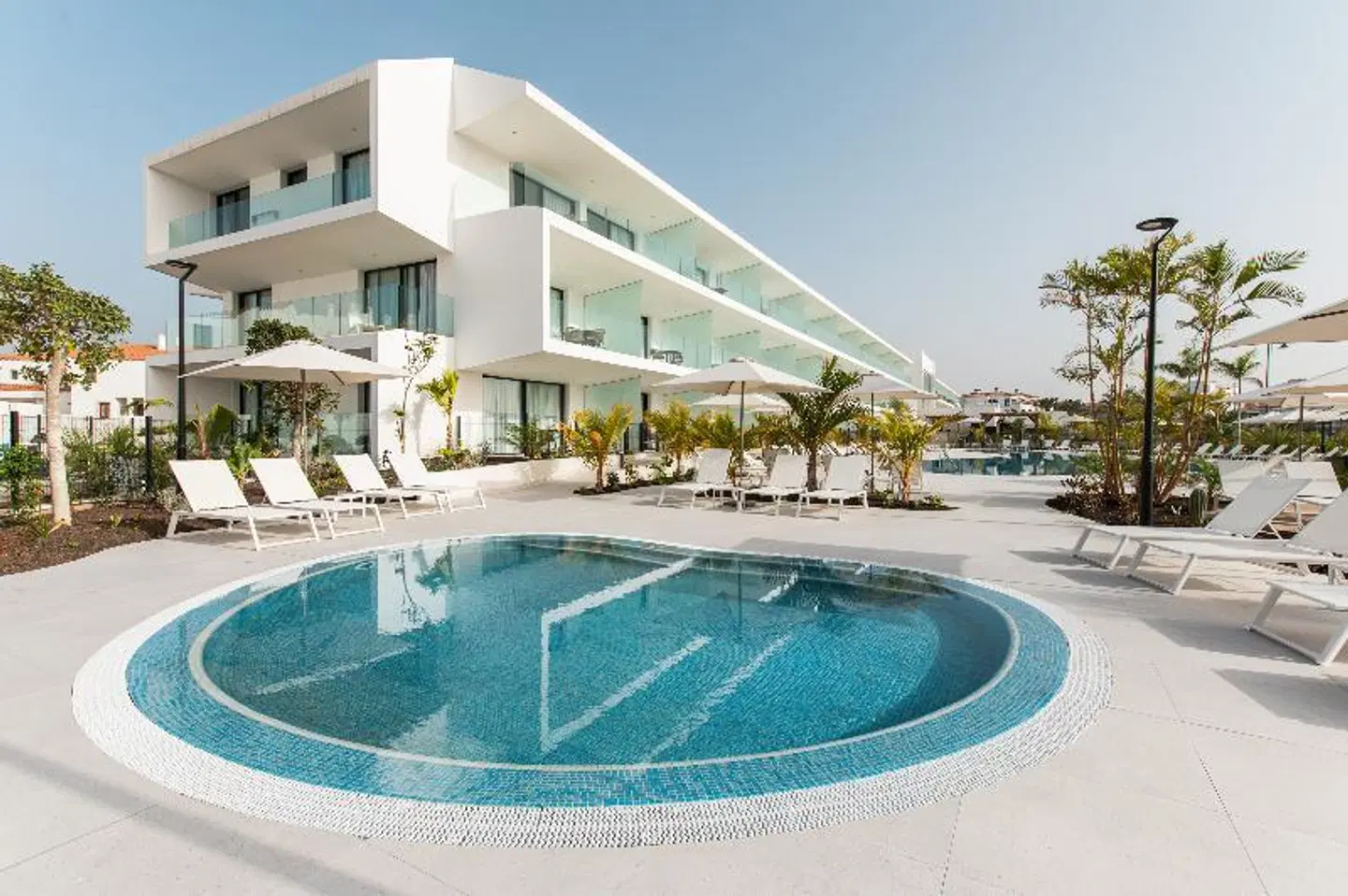 Amarilla Golf Residences OUTDOOR_POOL