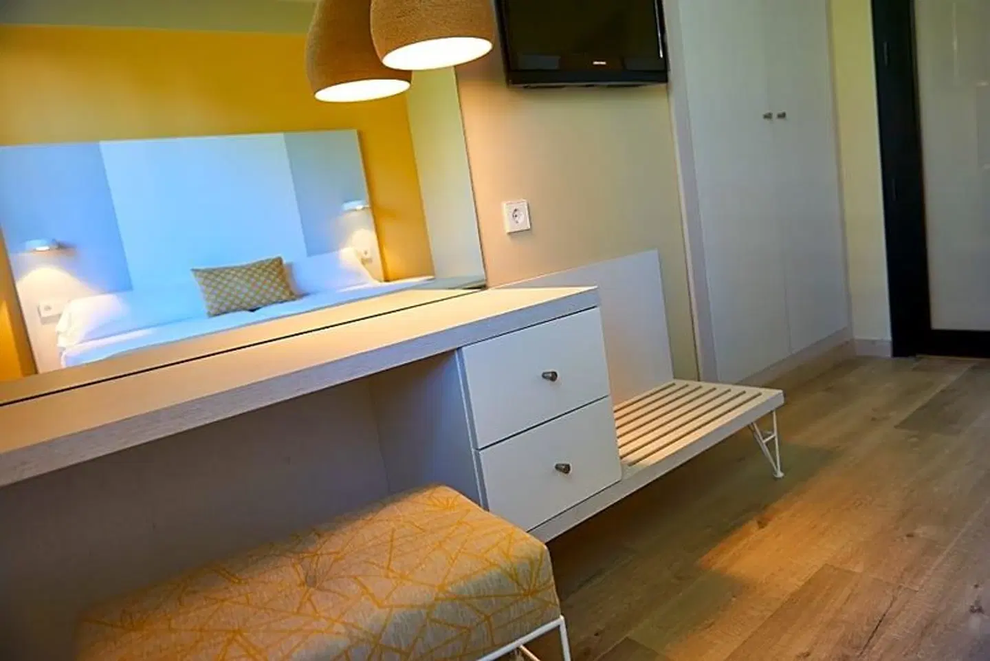 Protur Vista Badía Aparthotel ROOM_EXAMPLE