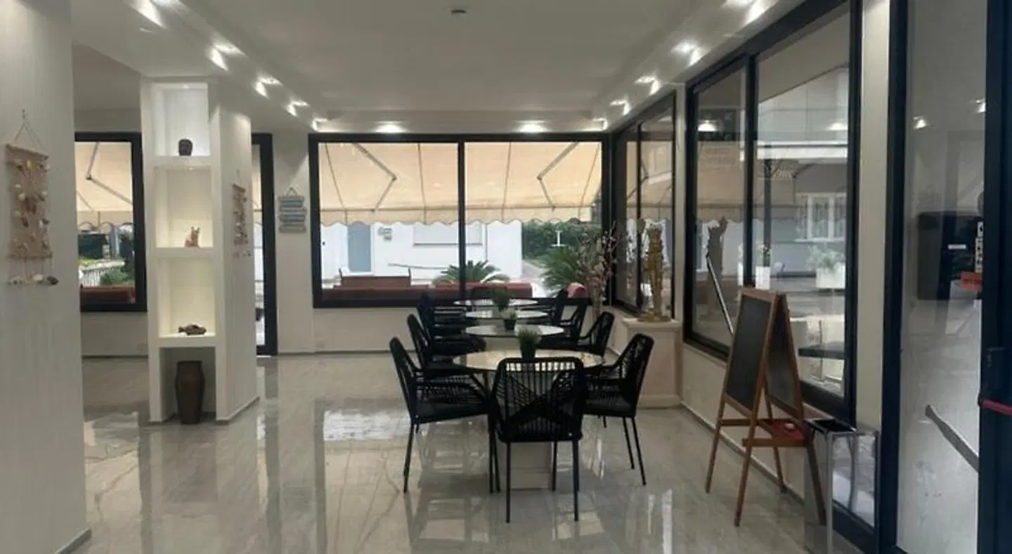 La Pergola LOUNGE_LOBBY