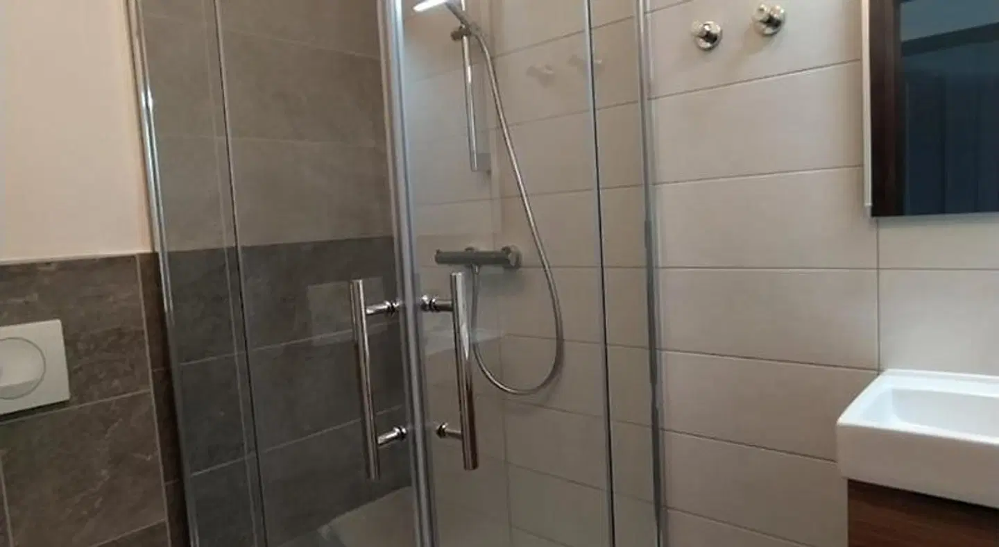 Chalet Appart'Hôtel Restaurant L'Eau Vive Badezimmer