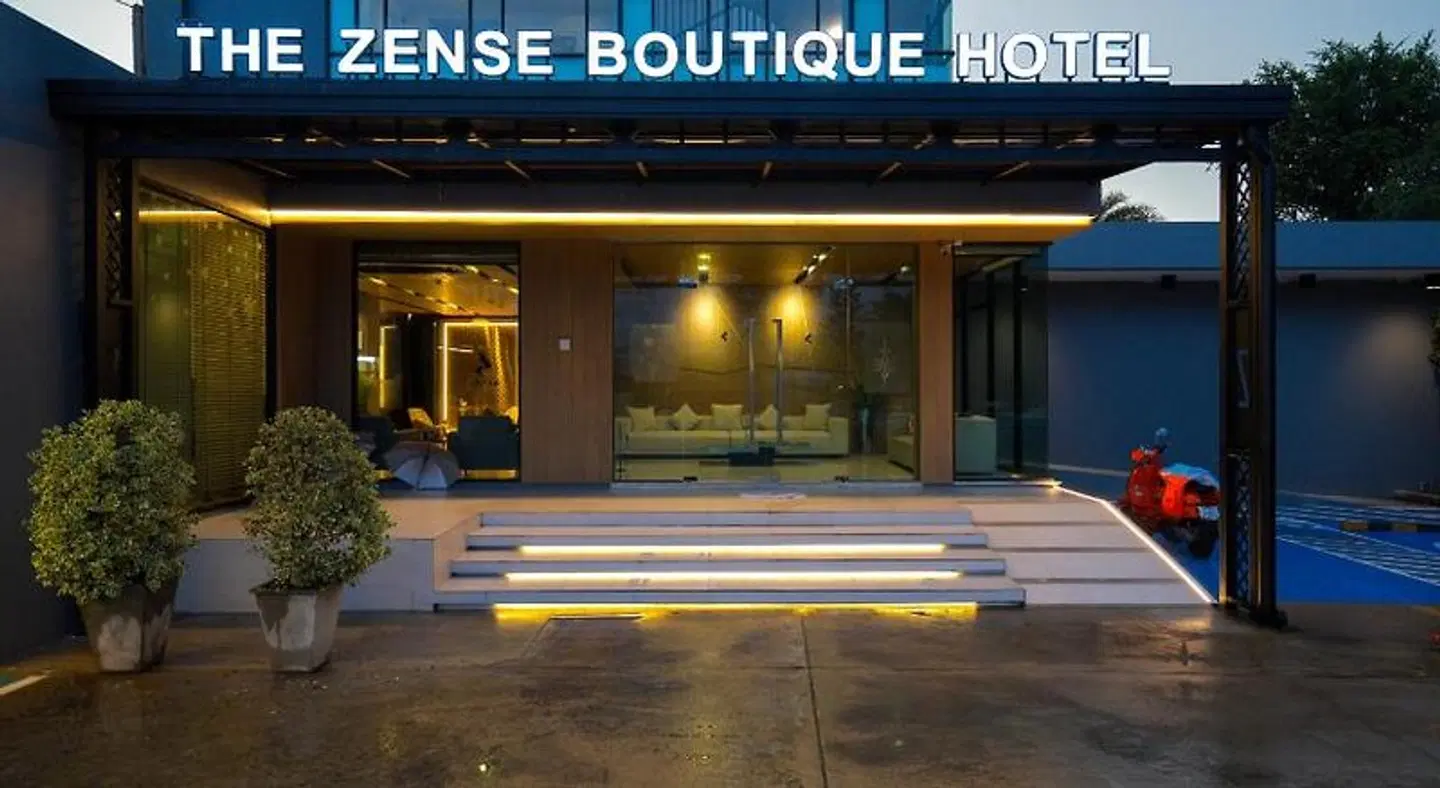 The Zense Boutique Hotel EXTERIOR