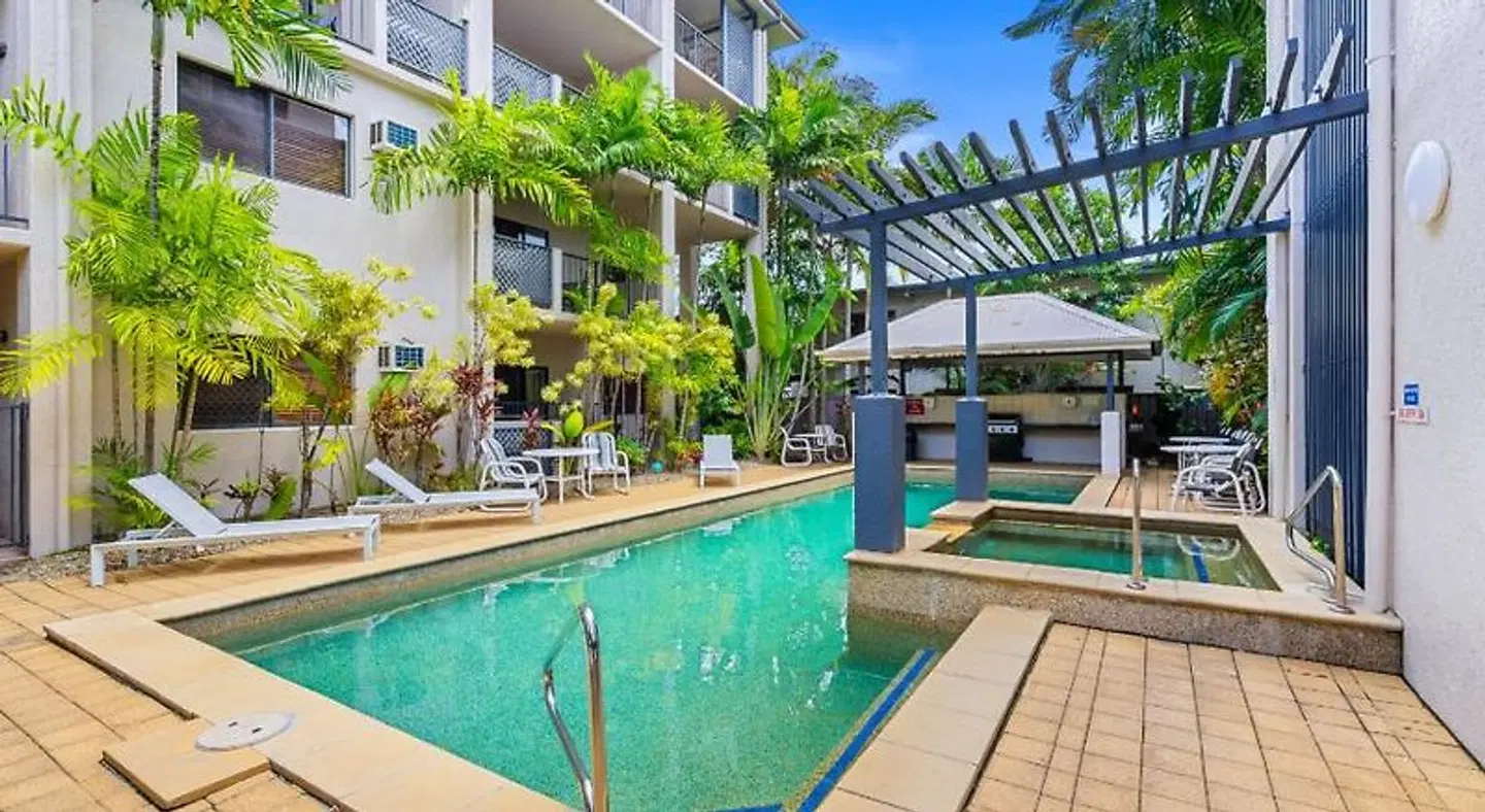 Getaway On Grafton OUTDOOR_POOL