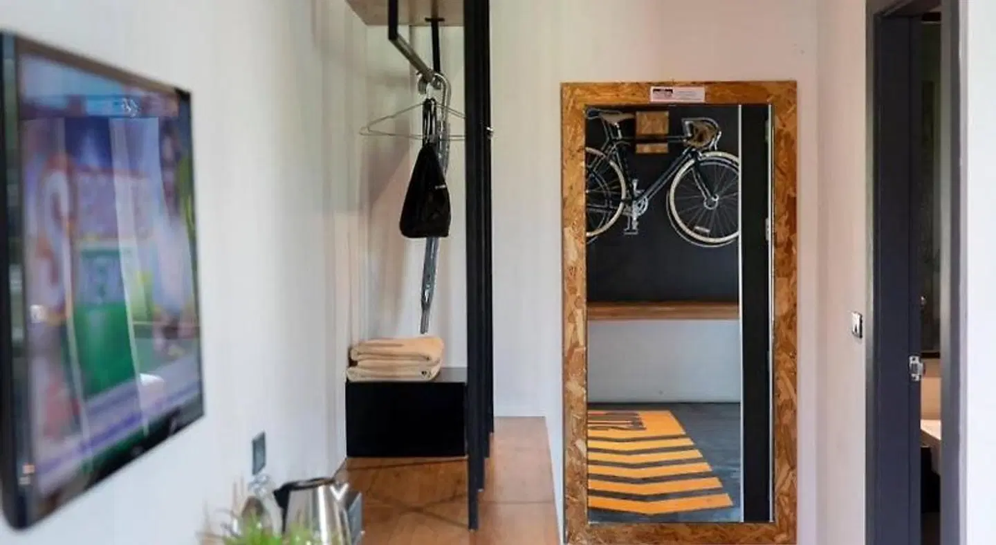 The VELO'S Hotel and Pumptrack ROOM_EXAMPLE