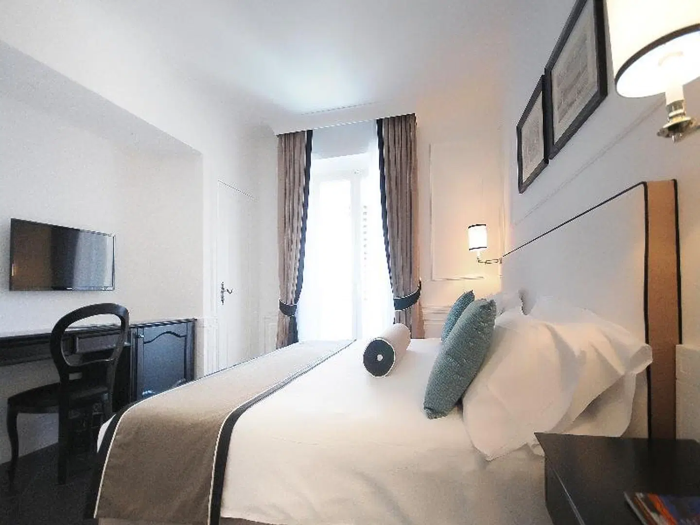 Grand Hotel Oriente ROOM_EXAMPLE