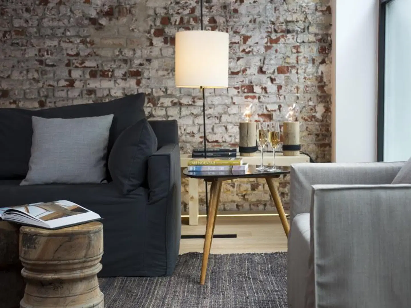 9Hotel Central ROOM_EXAMPLE