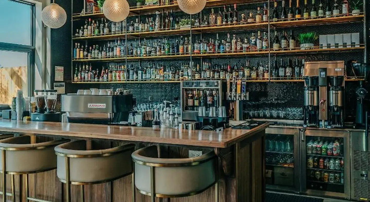 Colton House Hotel Bar