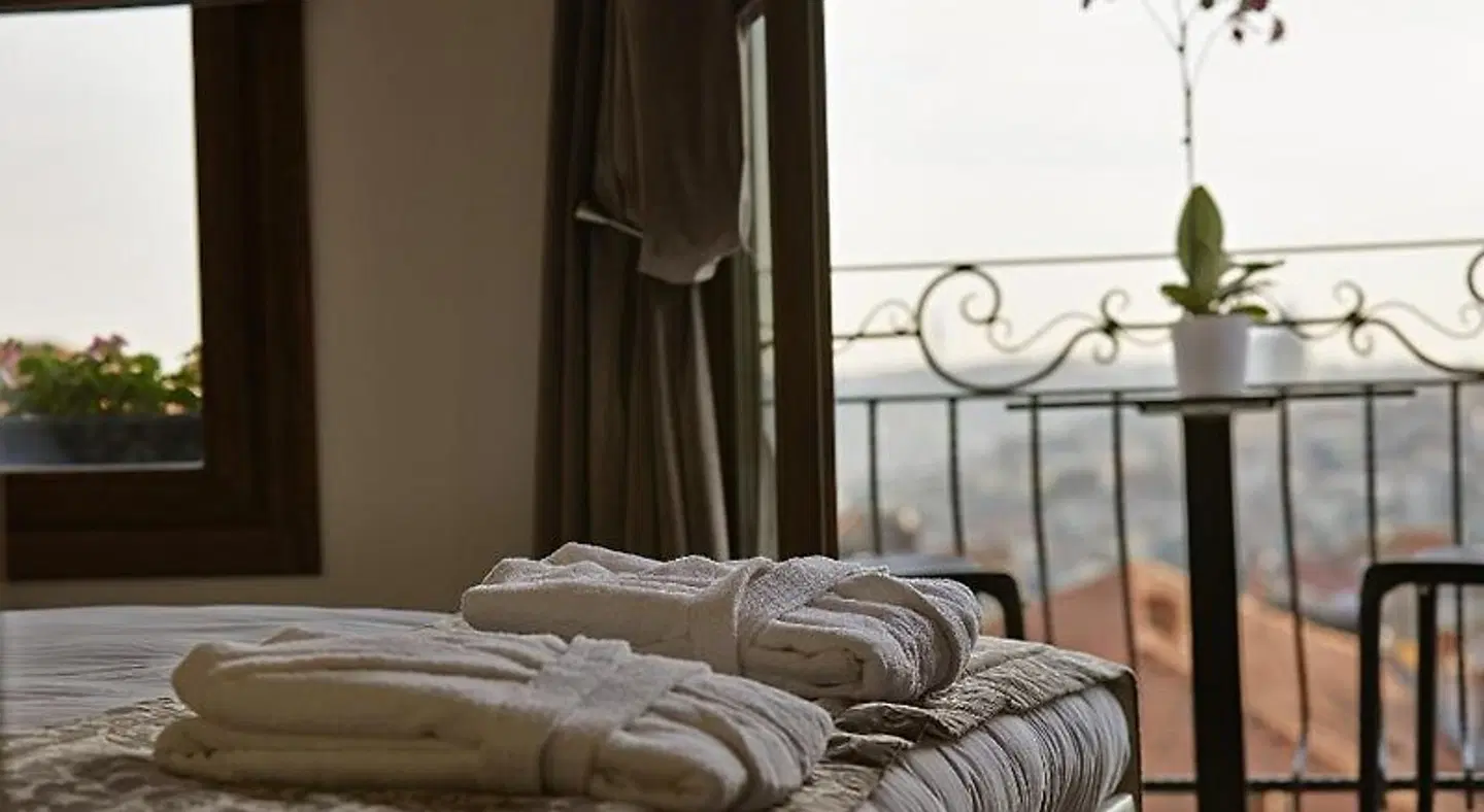 Arart Hotel ROOM_EXAMPLE