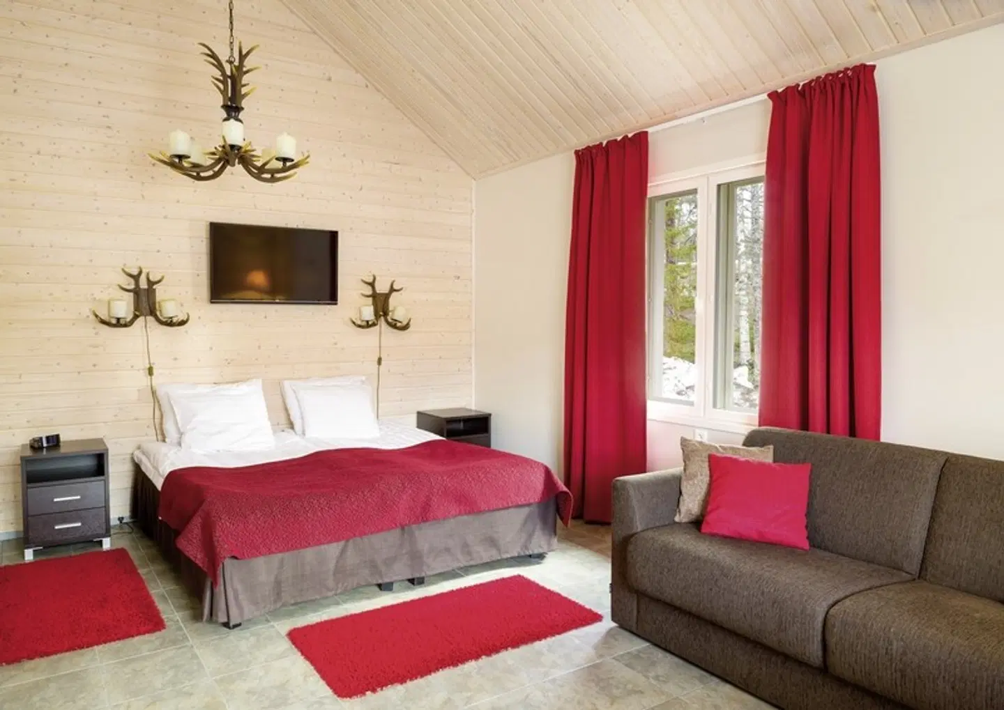 Santa Claus Holiday Village ROOM_EXAMPLE