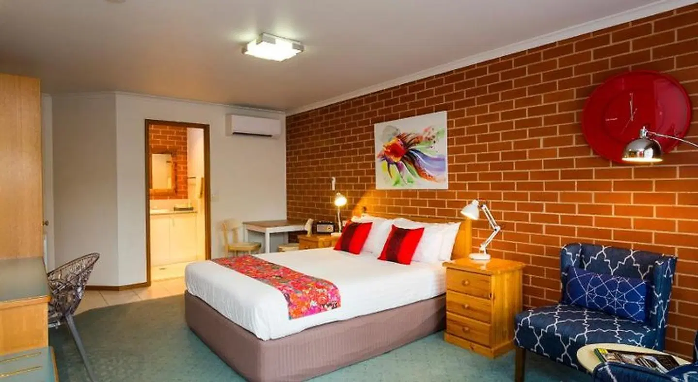 Yackandandah Motor Inn ROOM_EXAMPLE
