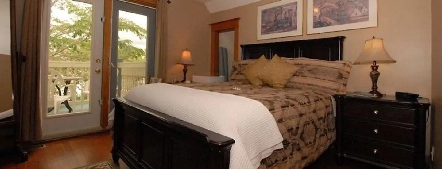 Phoenix House B&B ROOM_EXAMPLE