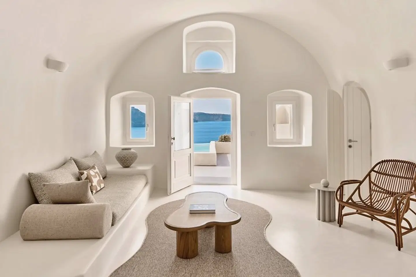 Mystique, a Luxury Collection Hotel, Santorini Badezimmer