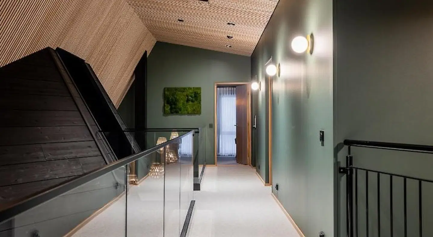 Glass Resort LOUNGE_LOBBY