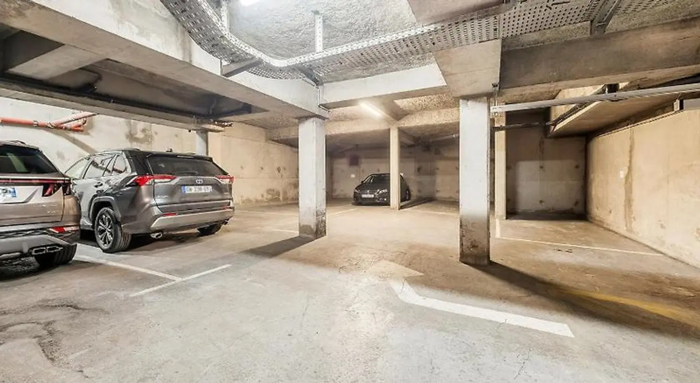 ibis Styles Lyon Croix Rousse EXTERIOR