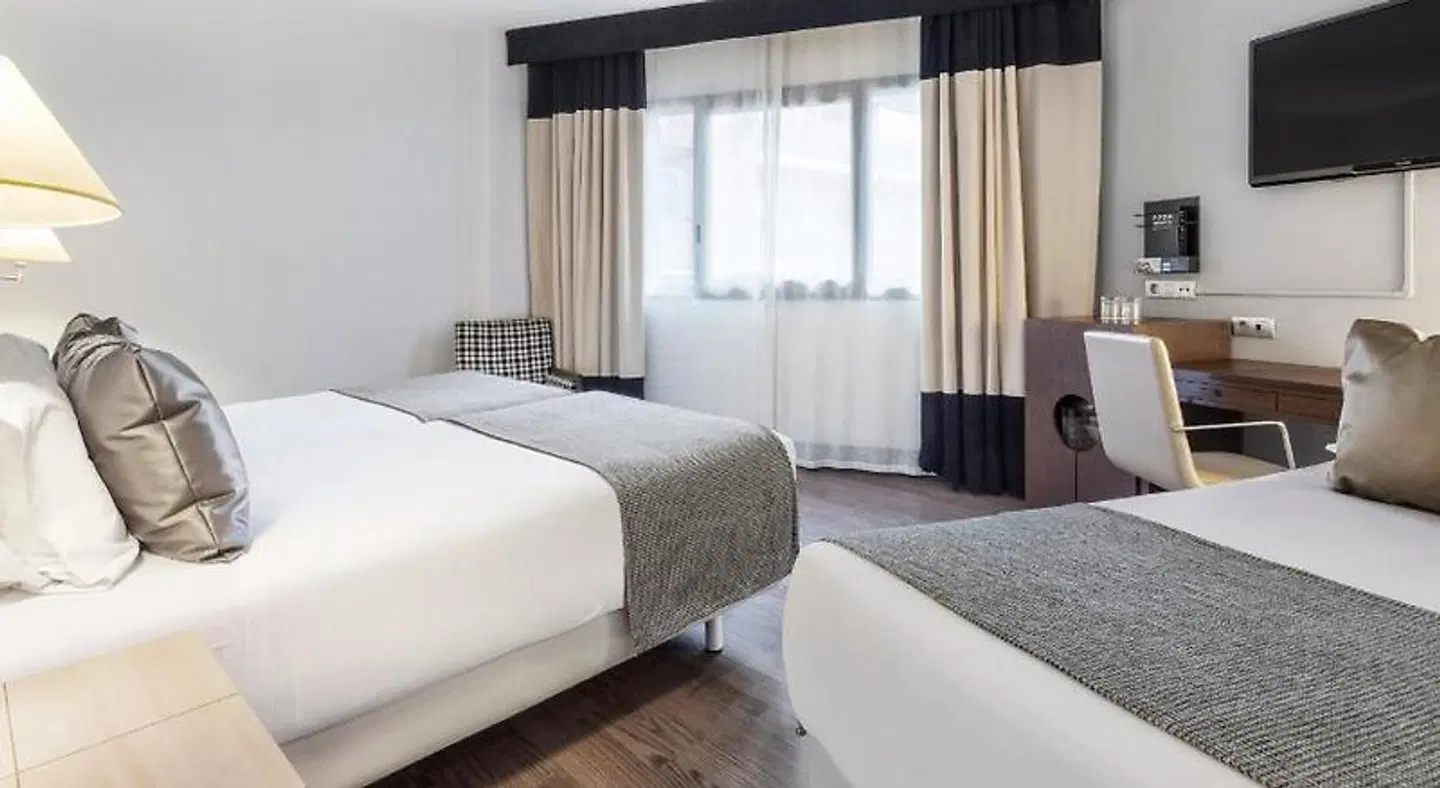 Catalonia El Retiro ROOM_EXAMPLE