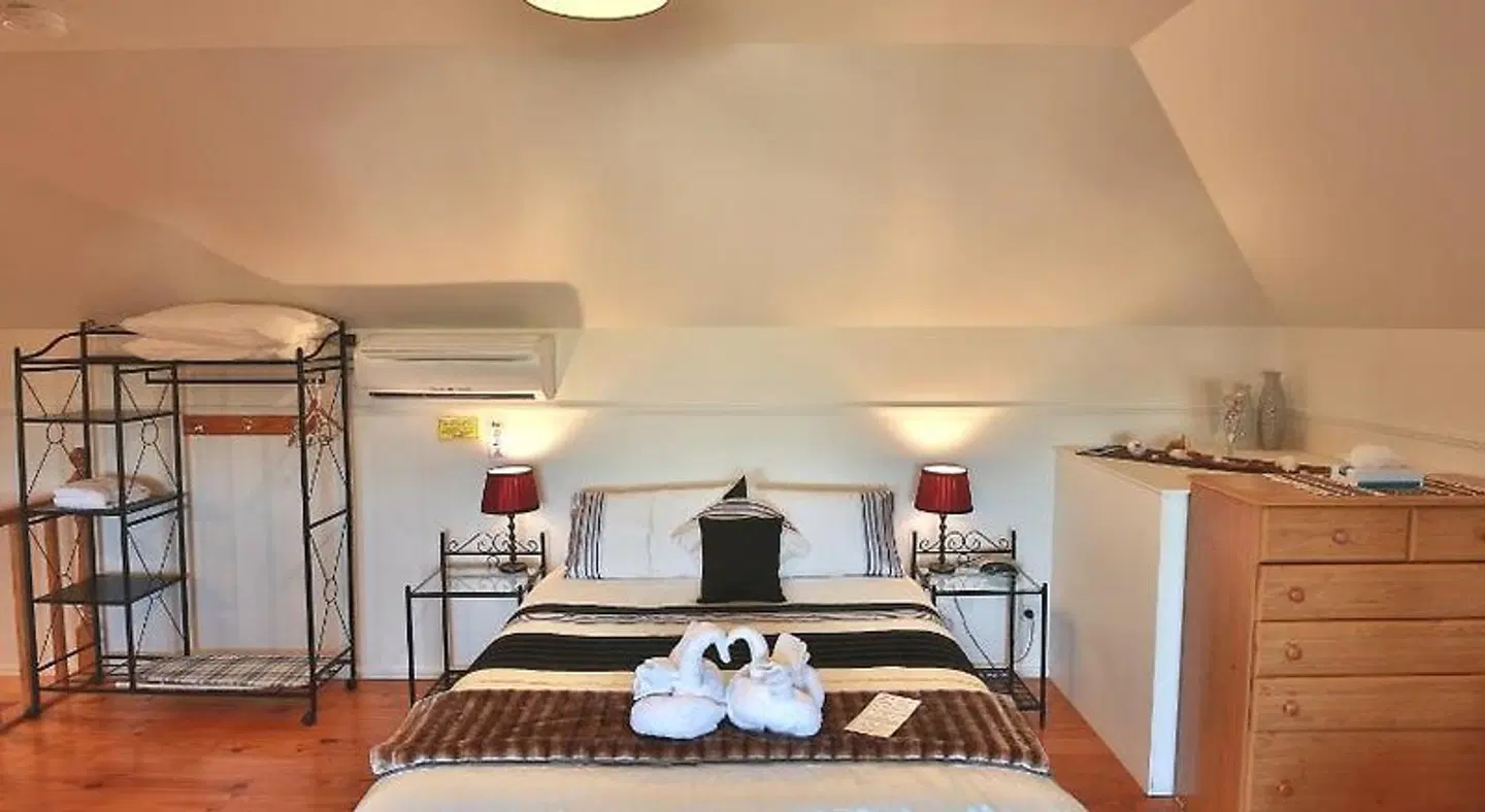 Stamps of Stanley ROOM_EXAMPLE