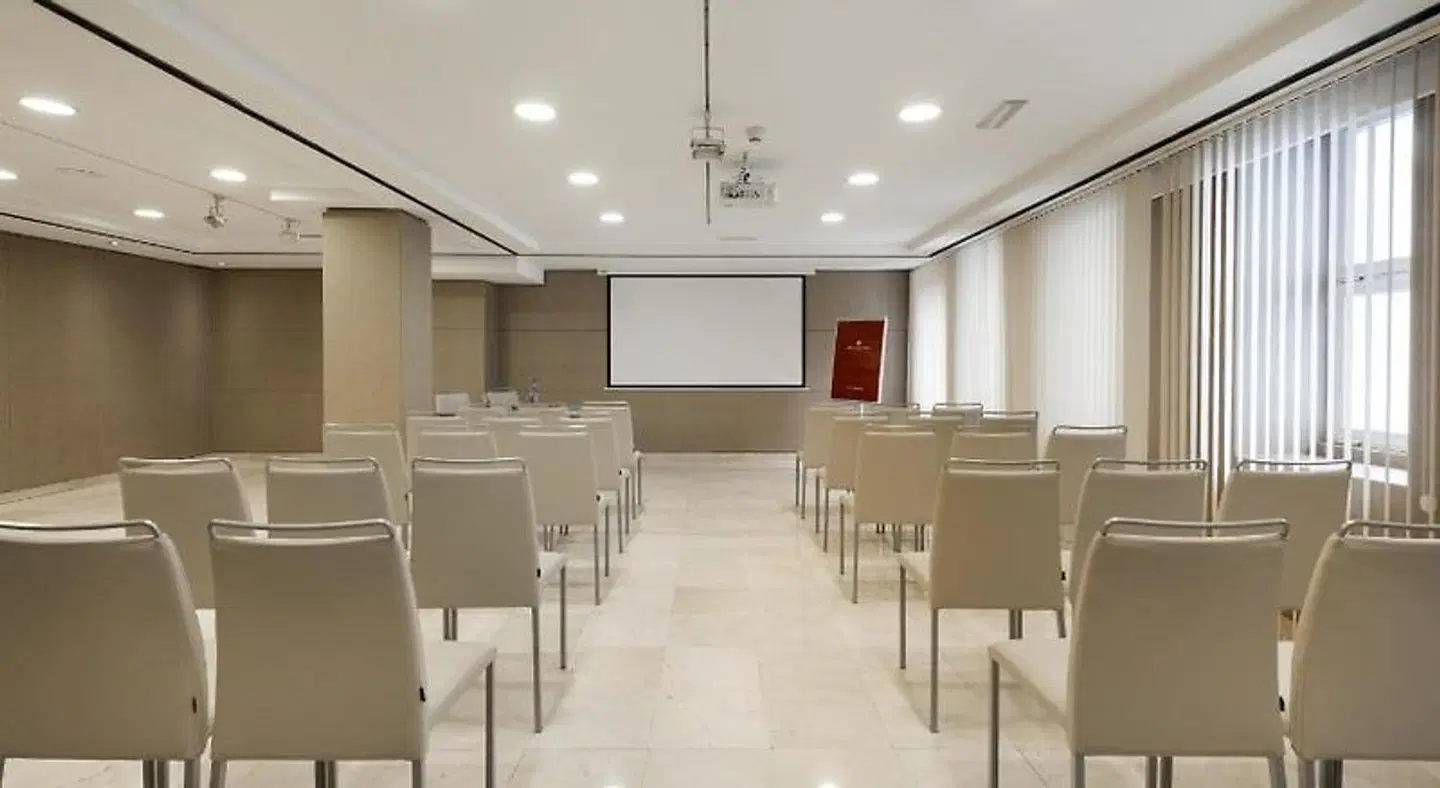 NH Collection Madrid Colón Konferenz