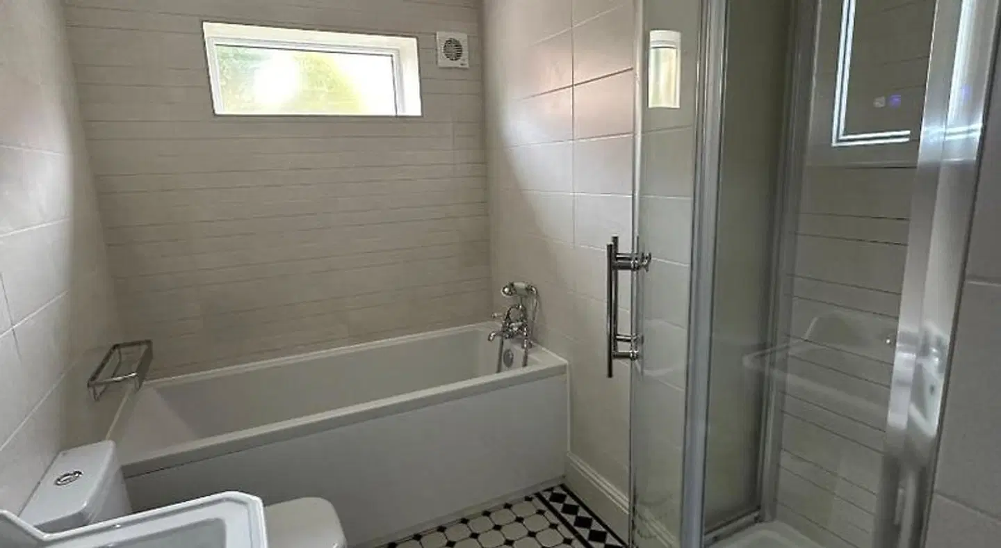 Chester Court Hotel Badezimmer
