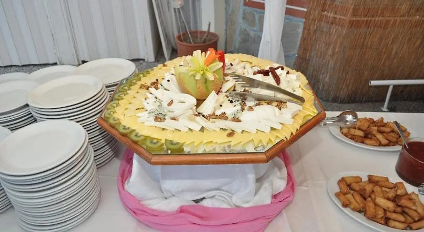 Four Seasons Hotel Restaurant