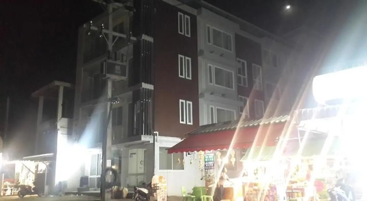 Top Hostel Samui. EXTERIOR