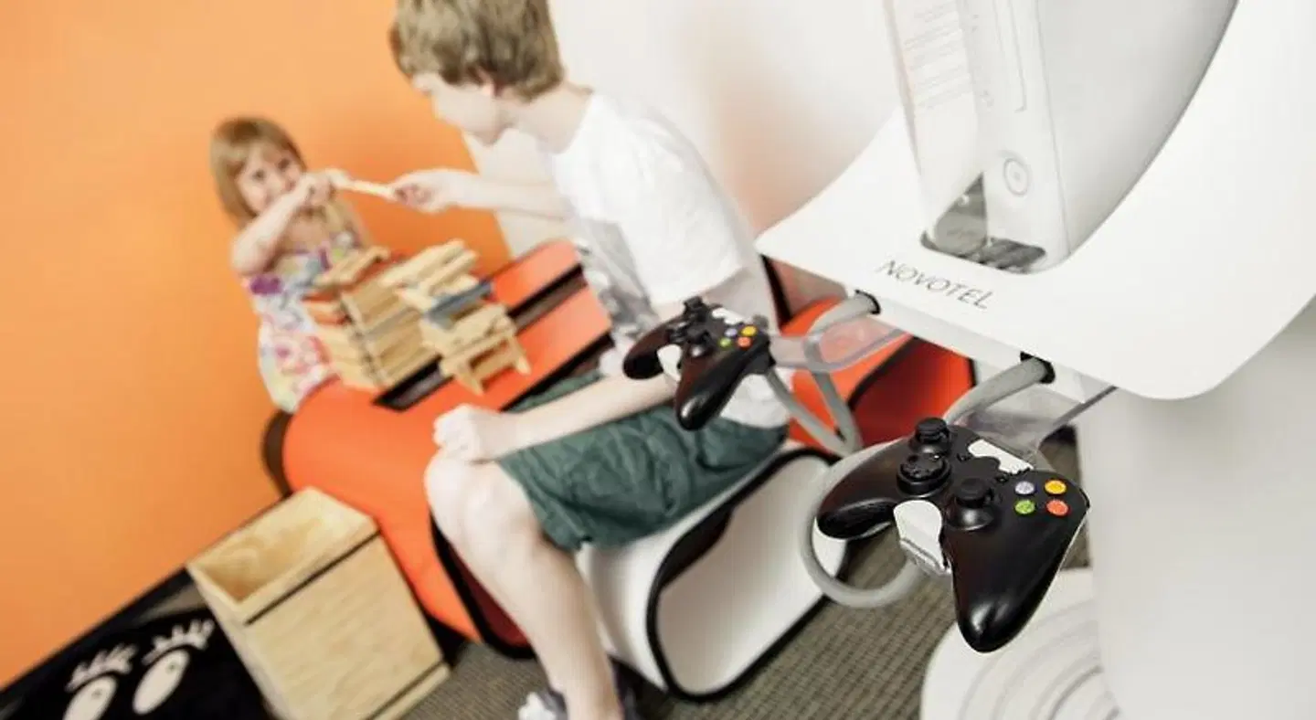 Novotel Paris Charles-de-Gaulle Airport PEOPLE