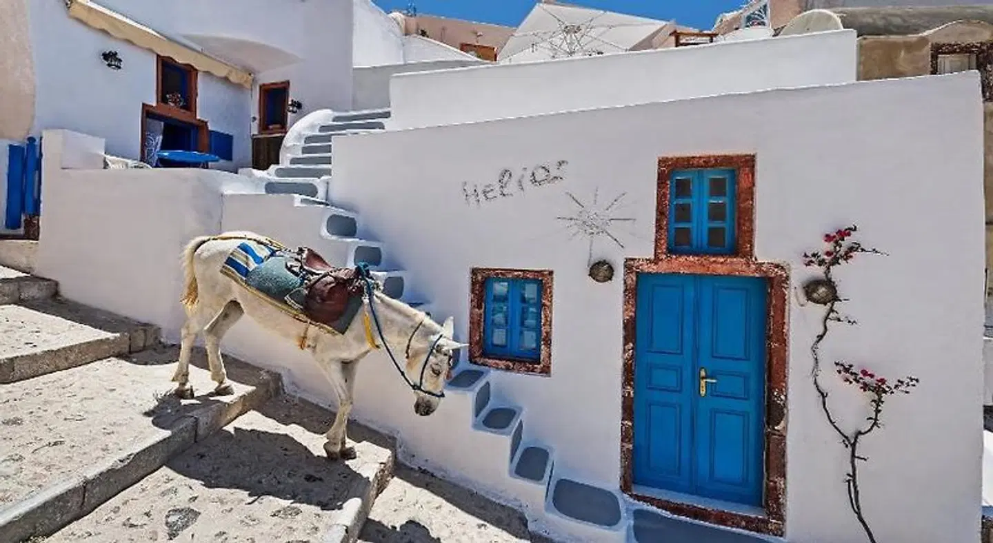 Santorini Paradise Cave Houses EXTERIOR
