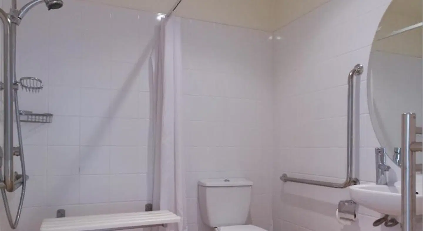 The Commodores Lodge Badezimmer