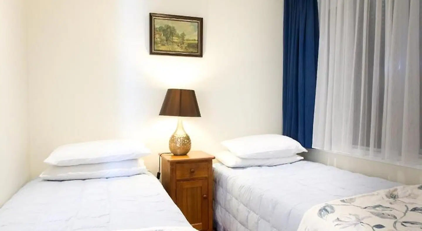 The Commodores Lodge ROOM_EXAMPLE