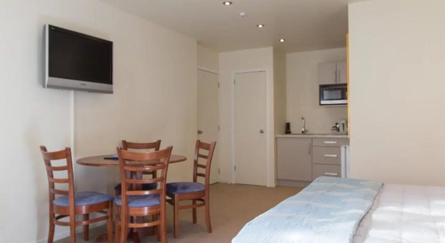 The Commodores Lodge ROOM_EXAMPLE