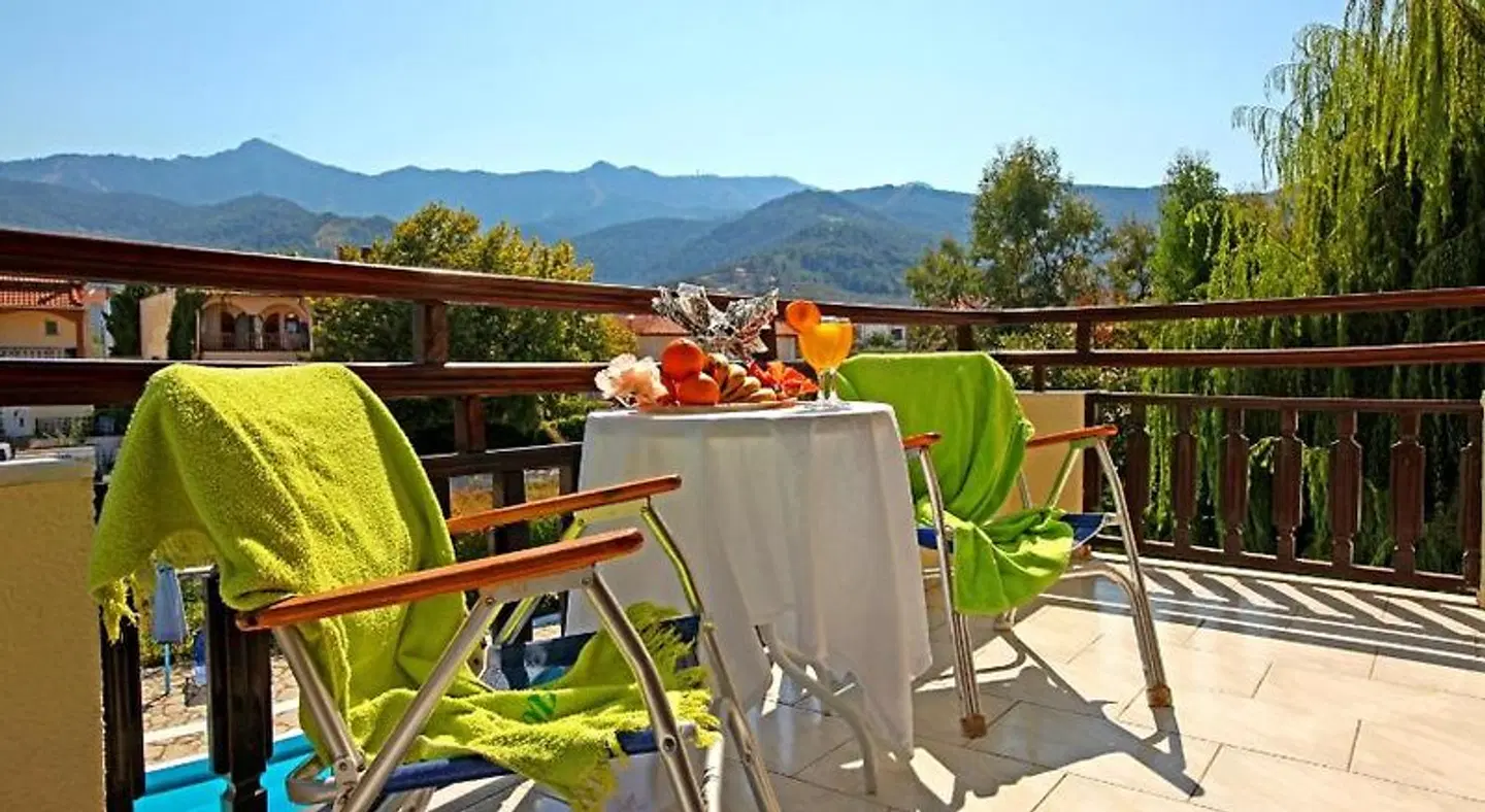 Macedon Terrasse