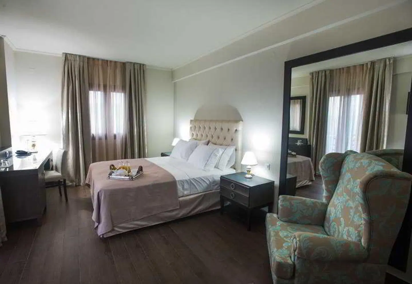 Theasis Hotel ROOM_EXAMPLE