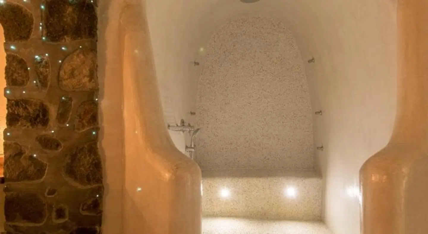 Villa Renos HEALTH_BEAUTY