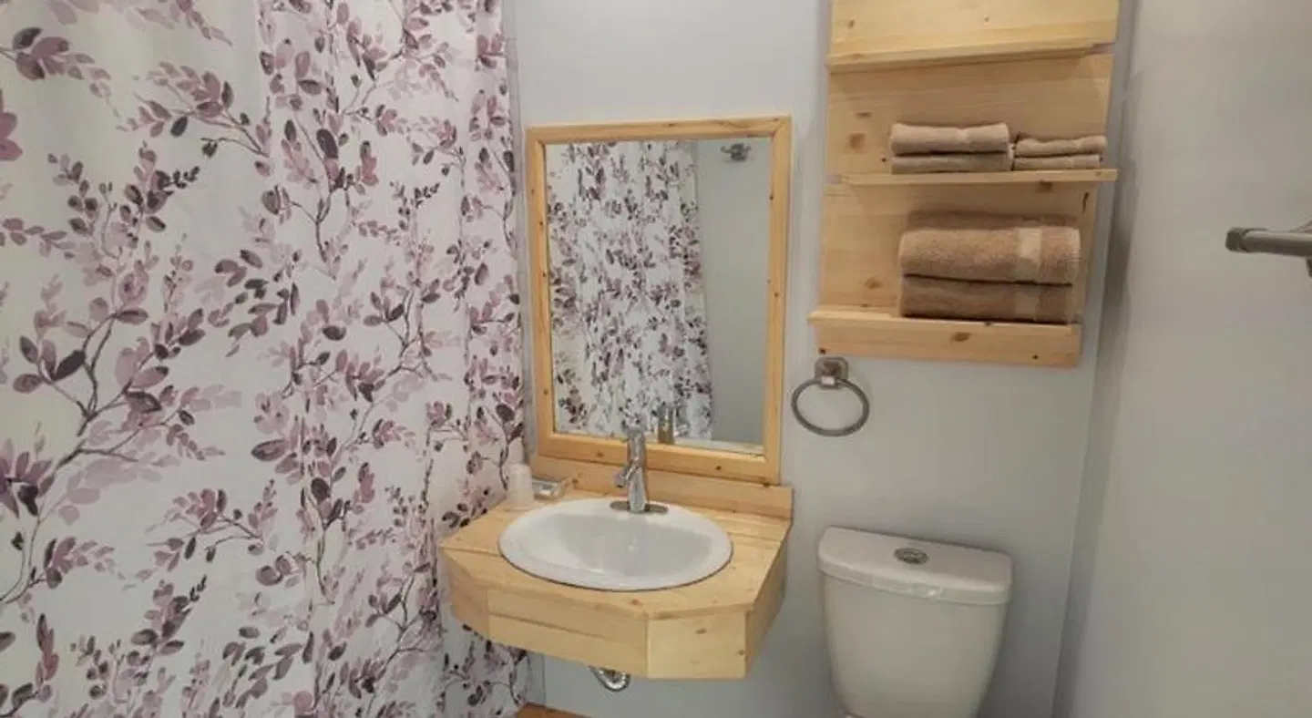 Quest Motel Badezimmer