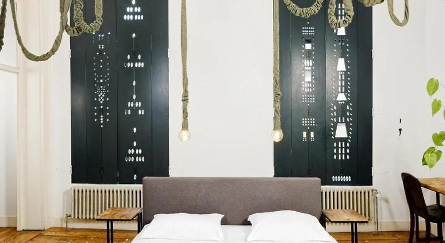 B&B DRUUM ROOM_EXAMPLE