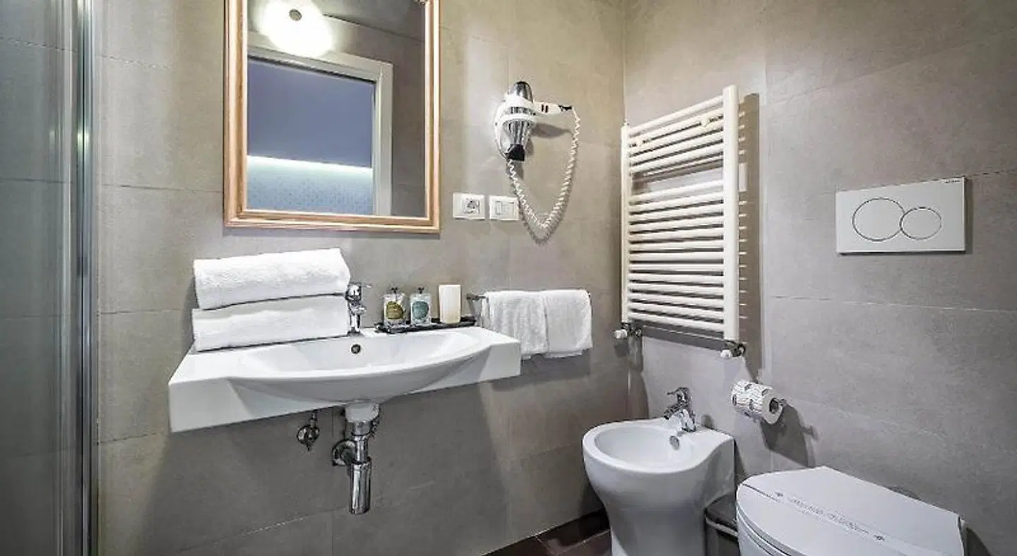 Antico Centro Suite Badezimmer