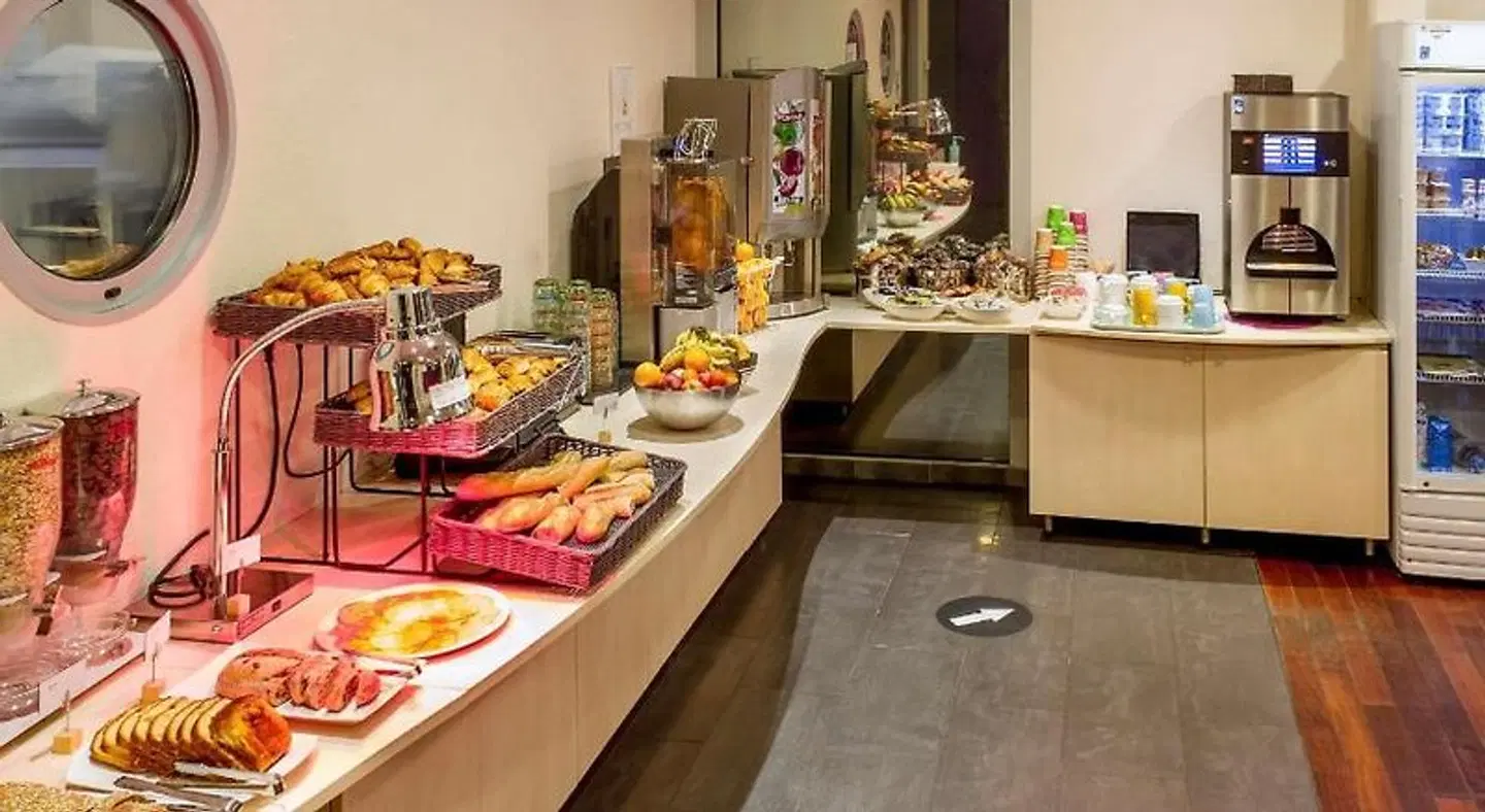 ibis Styles Bethune Bruay Restaurant