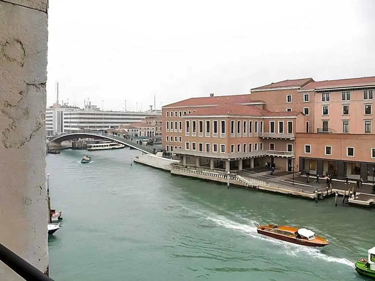Hotel Canal LANDSCAPE