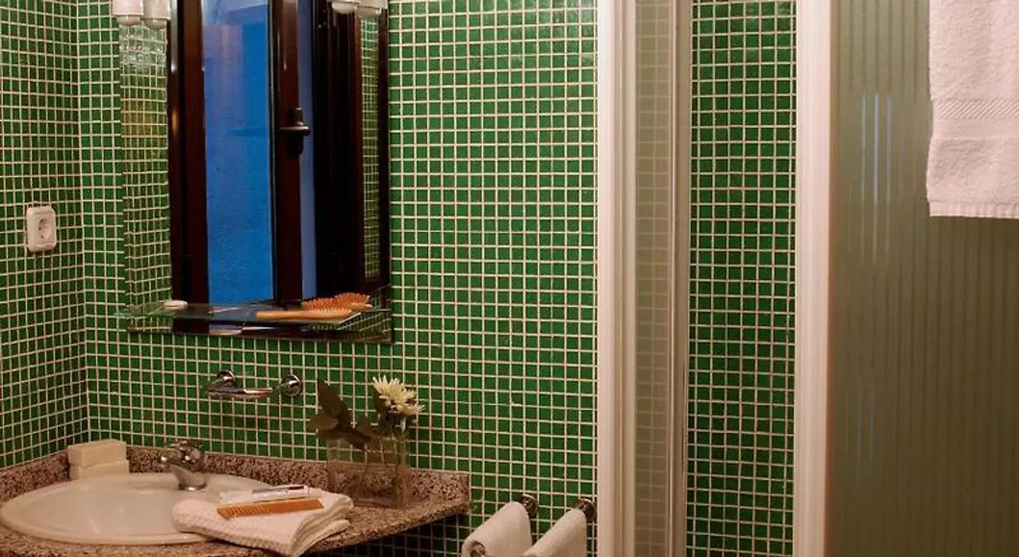 AinB Las Ramblas-Guardia Apartments HEALTH_BEAUTY