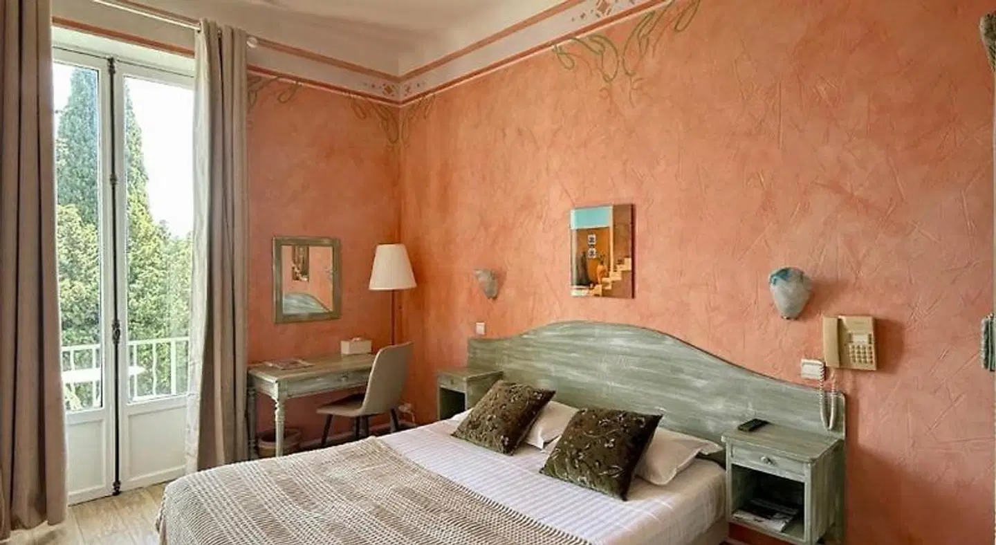 Miramar ROOM_EXAMPLE