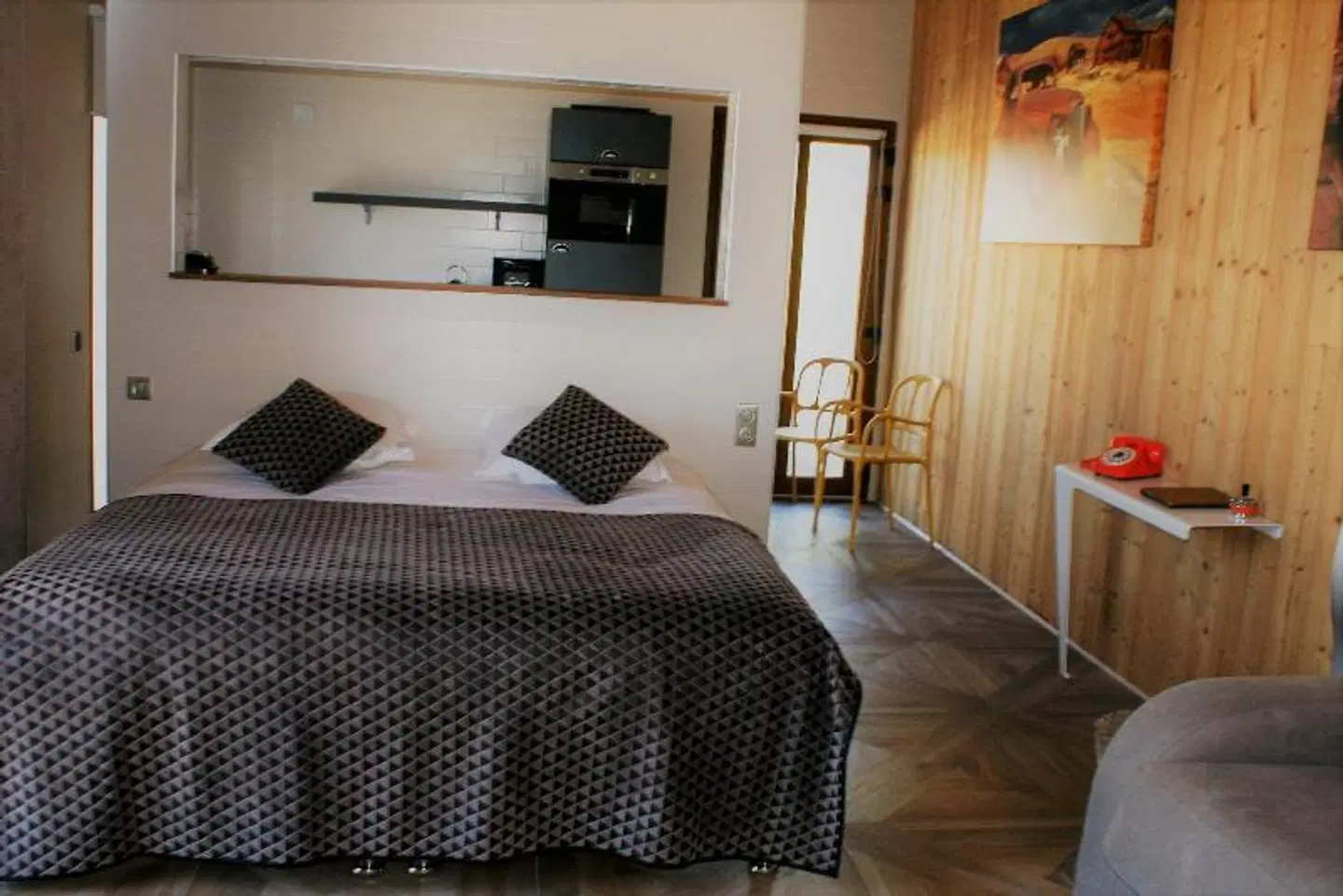 What Else Hotel ROOM_EXAMPLE