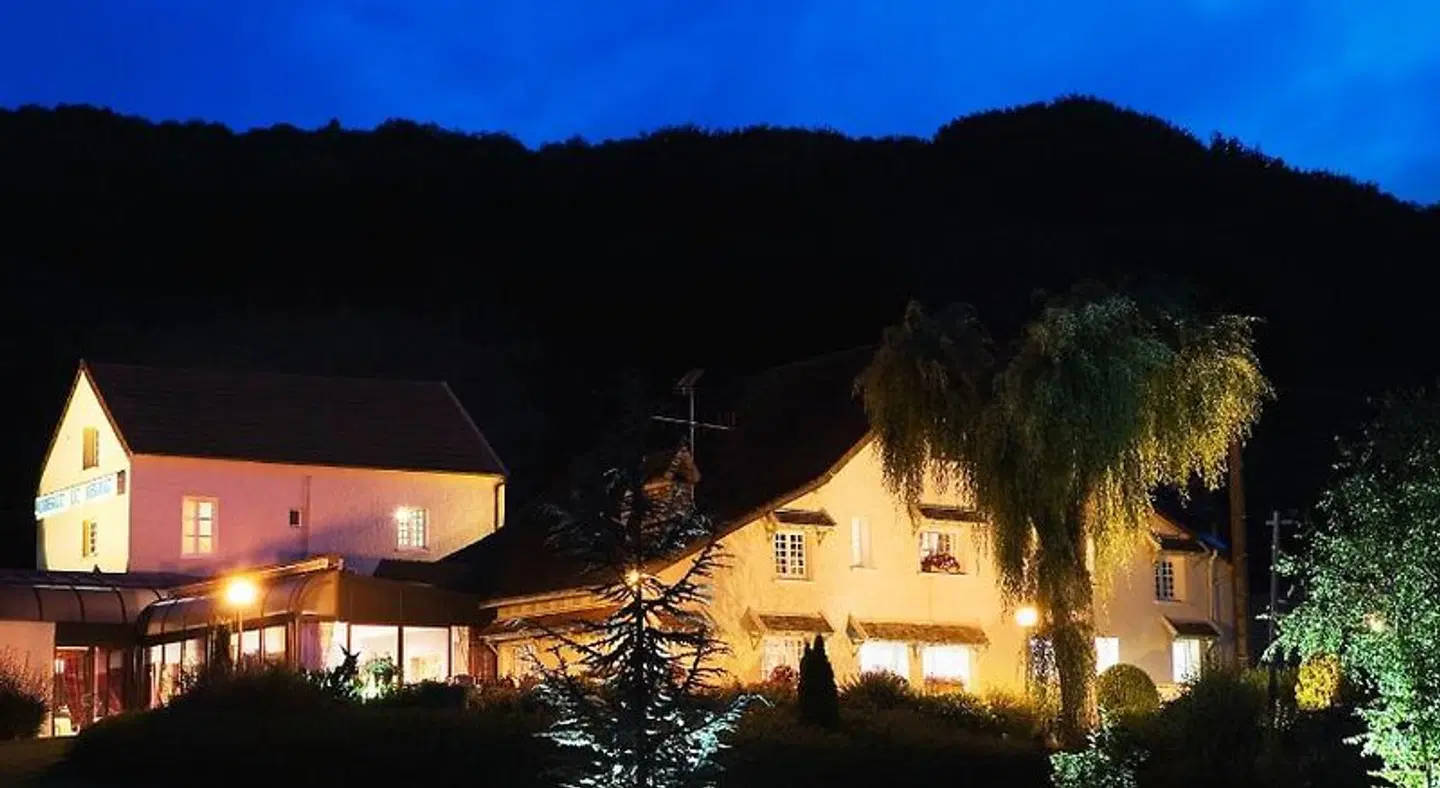 auberge le relais EXTERIOR