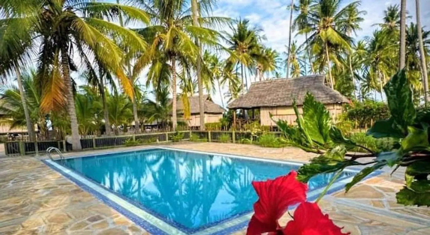 Barry's Beach Resort OUTDOOR_POOL