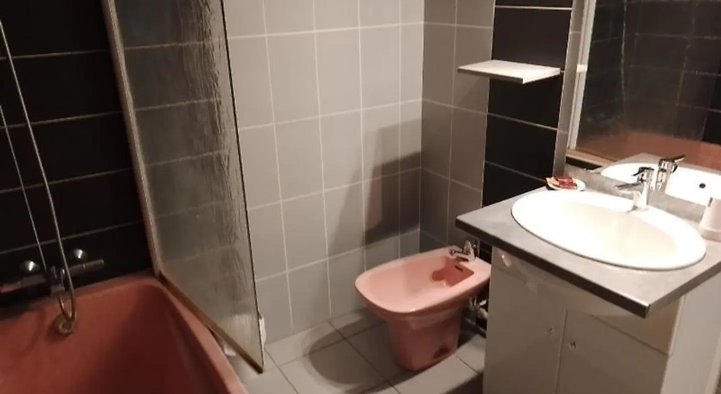 Hotel Moderne Veynes Badezimmer