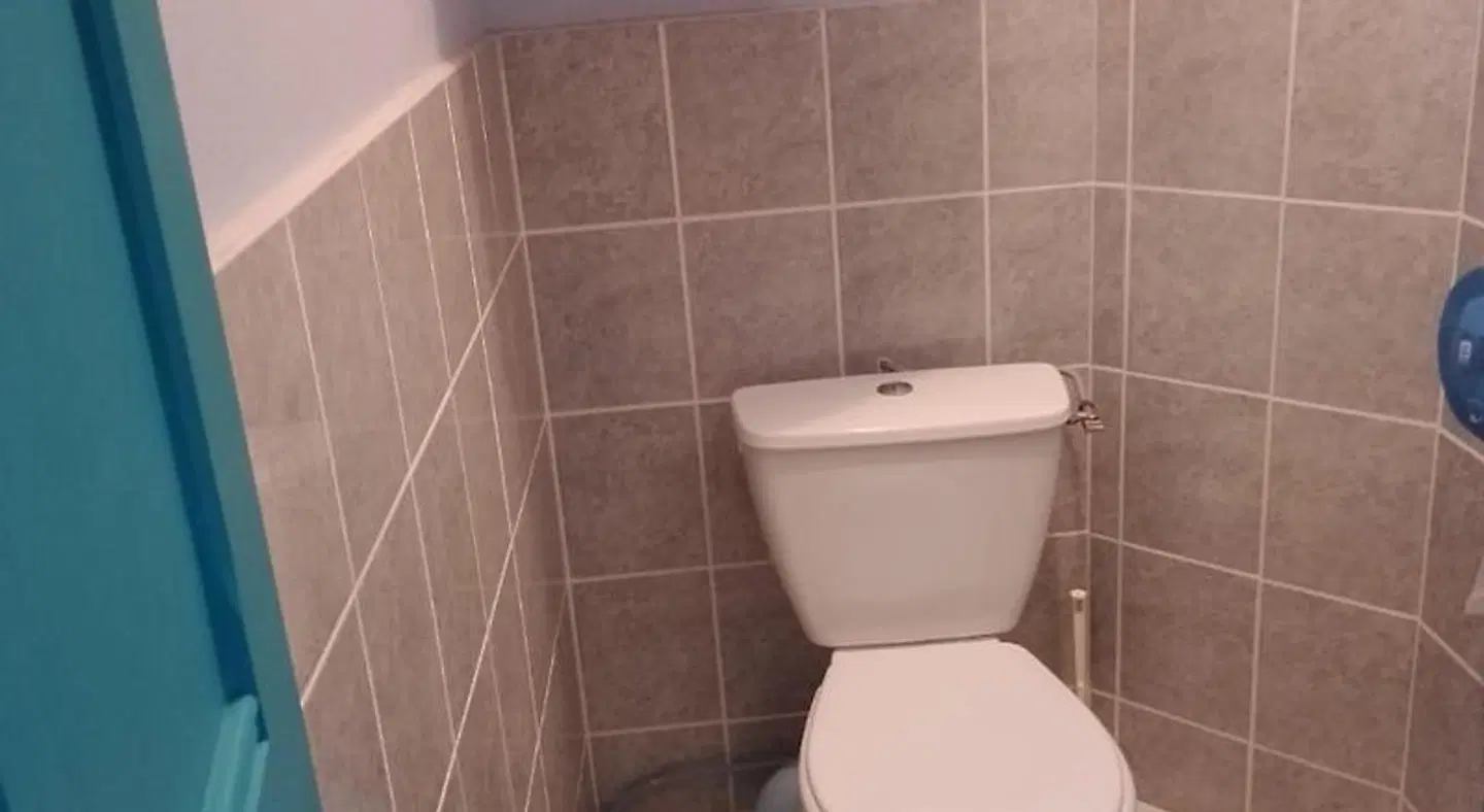 Hotel Moderne Veynes Badezimmer