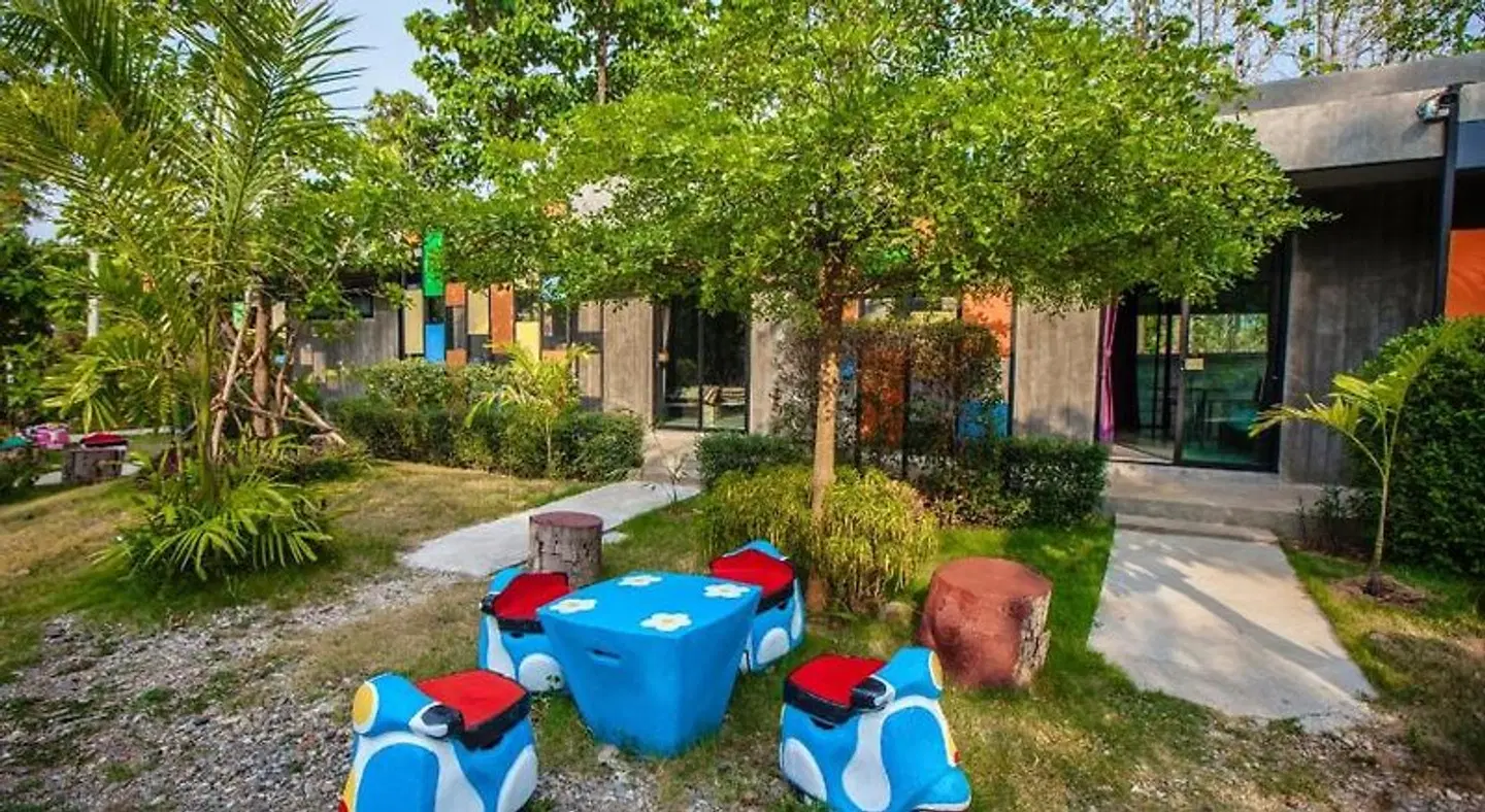 BR2 House Resort Garten