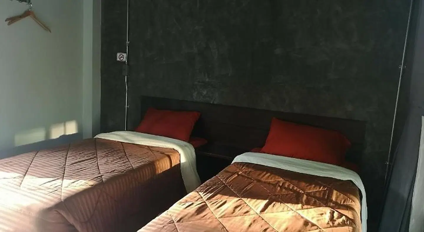 BR2 House Resort HEALTH_BEAUTY