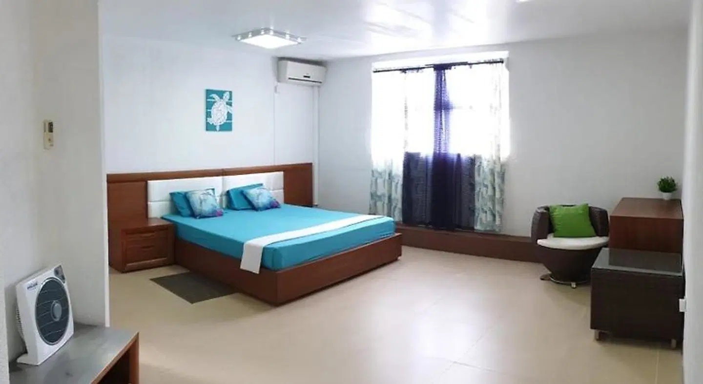 AdmiralMahe ROOM_EXAMPLE