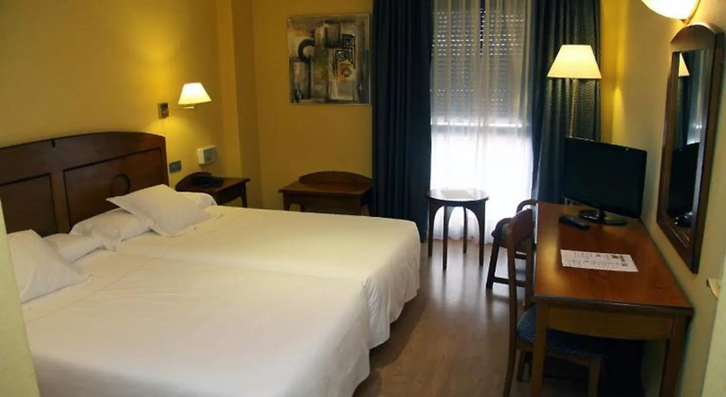 Plaza de Santiago ROOM_EXAMPLE