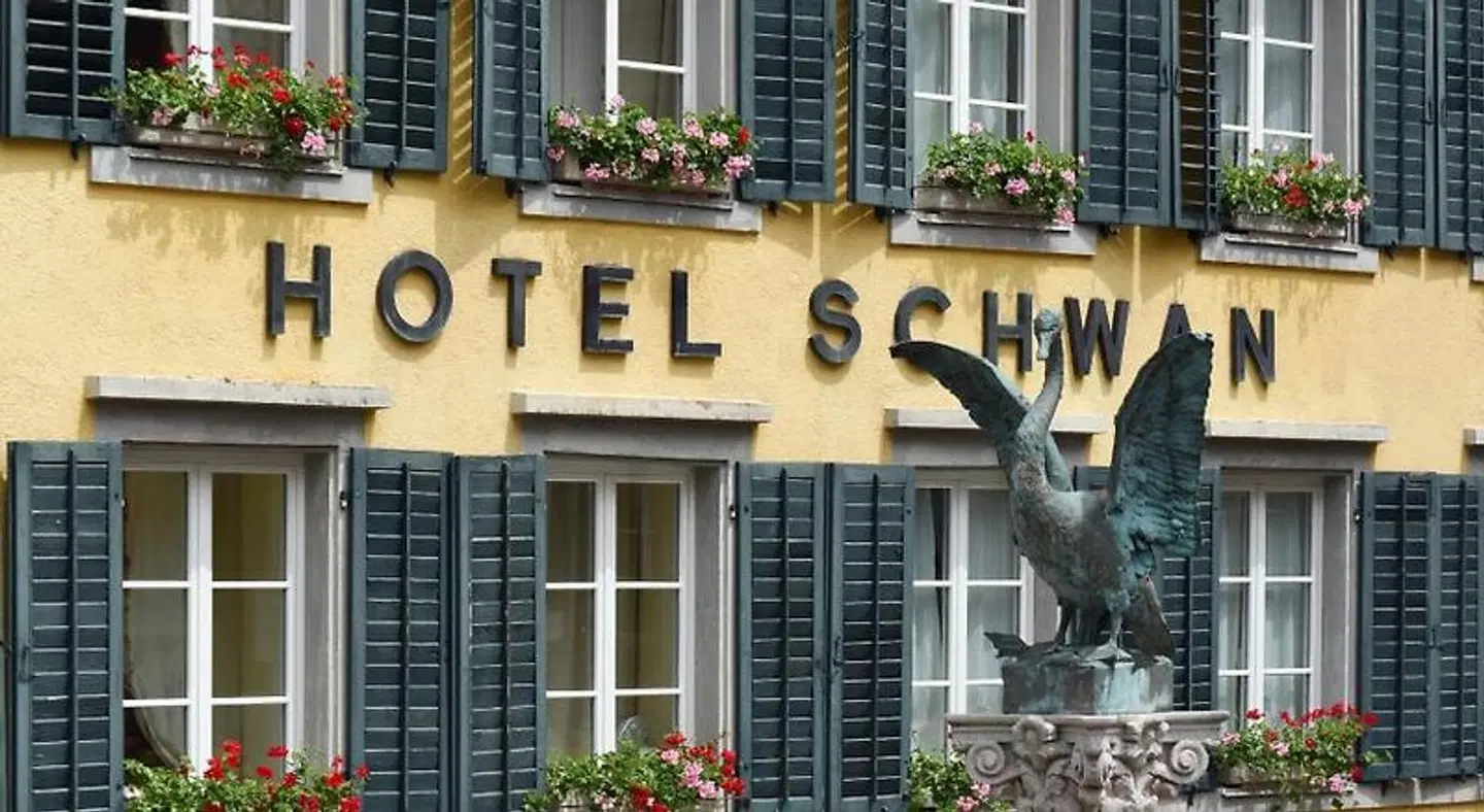 Schwan EXTERIOR