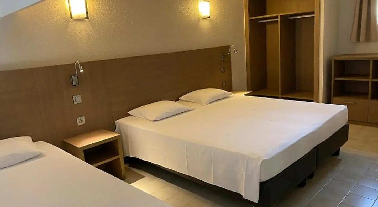 Paese Serenu ROOM_EXAMPLE